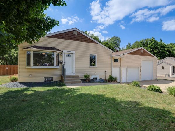 9632 Pleasant Avenue S, Bloomington, MN 55420