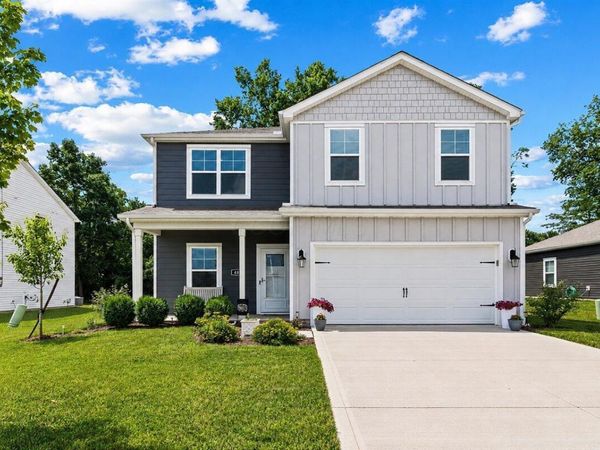 485 Park Vista Drive, Delaware, OH 43015