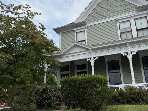 379 Walnut AVE SW, Unit 4, Roanoke, VA 24016