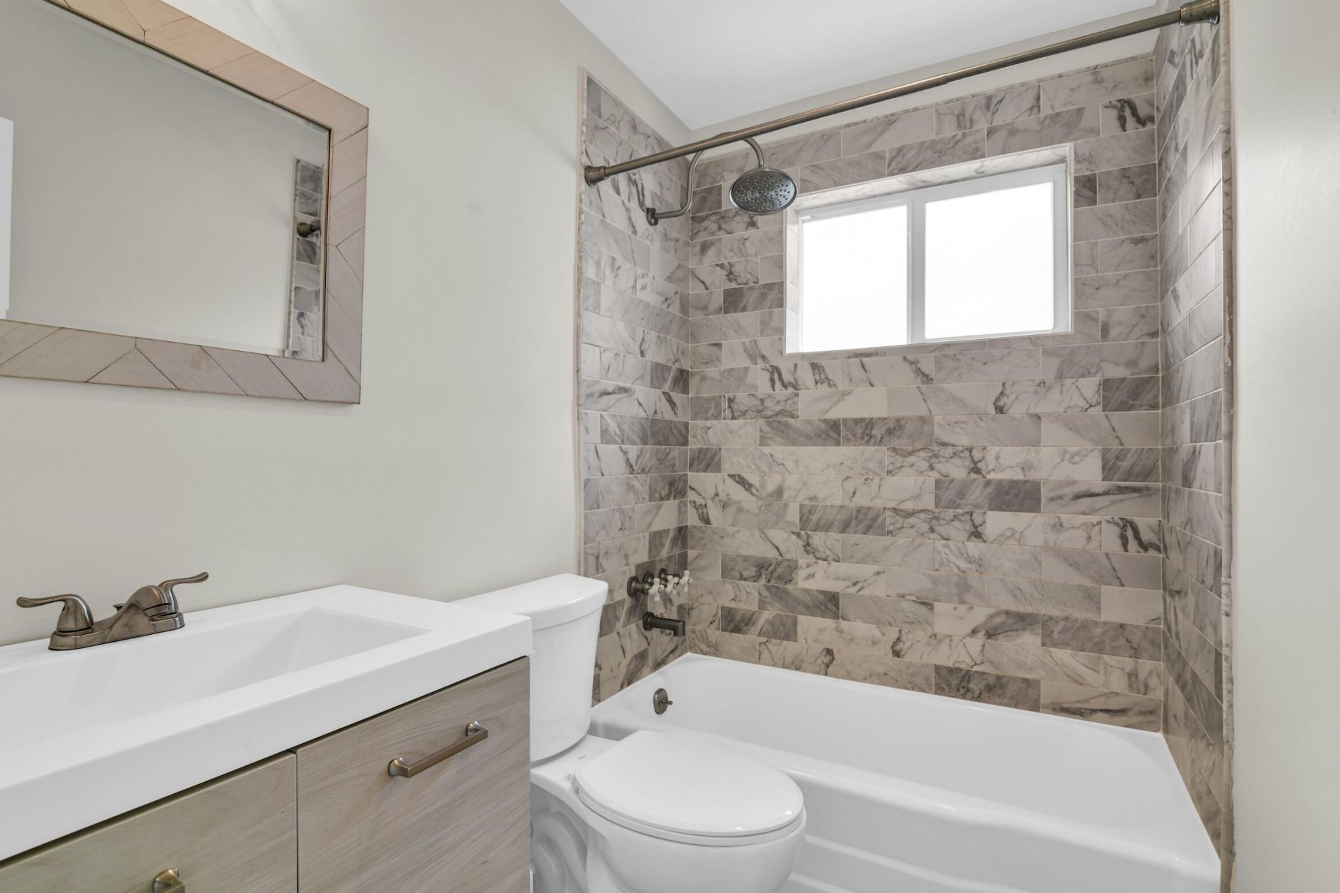 909 SE 16 Place, Deerfield Beach, FL 33441 Photo