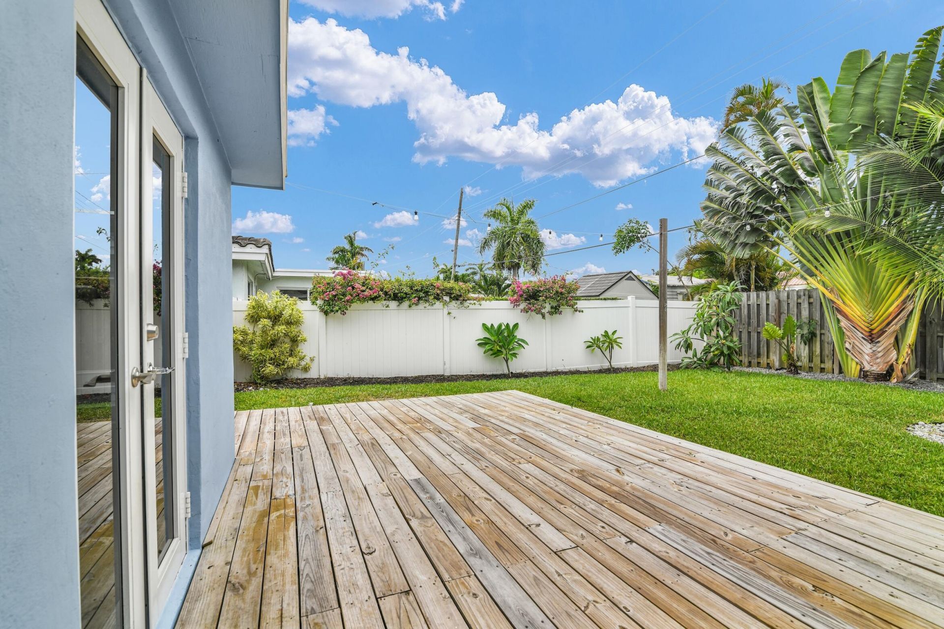 909 SE 16 Place, Deerfield Beach, FL 33441 Photo