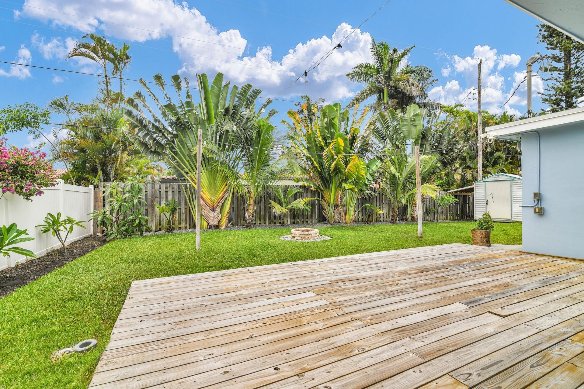 909 SE 16 Place, Deerfield Beach, FL 33441 Photo