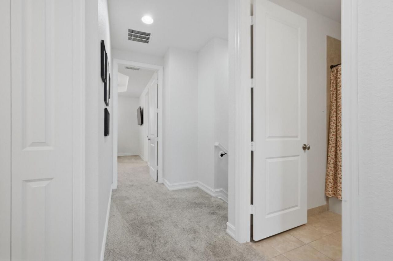 10822 NW 72nd Place, Parkland, FL 33076 Photo