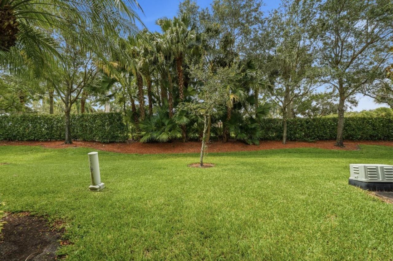 10822 NW 72nd Place, Parkland, FL 33076 Photo