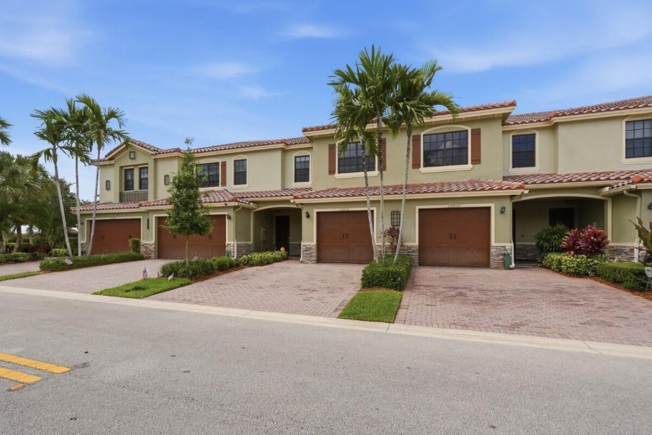 10822 NW 72nd Place, Parkland, FL 33076 Photo