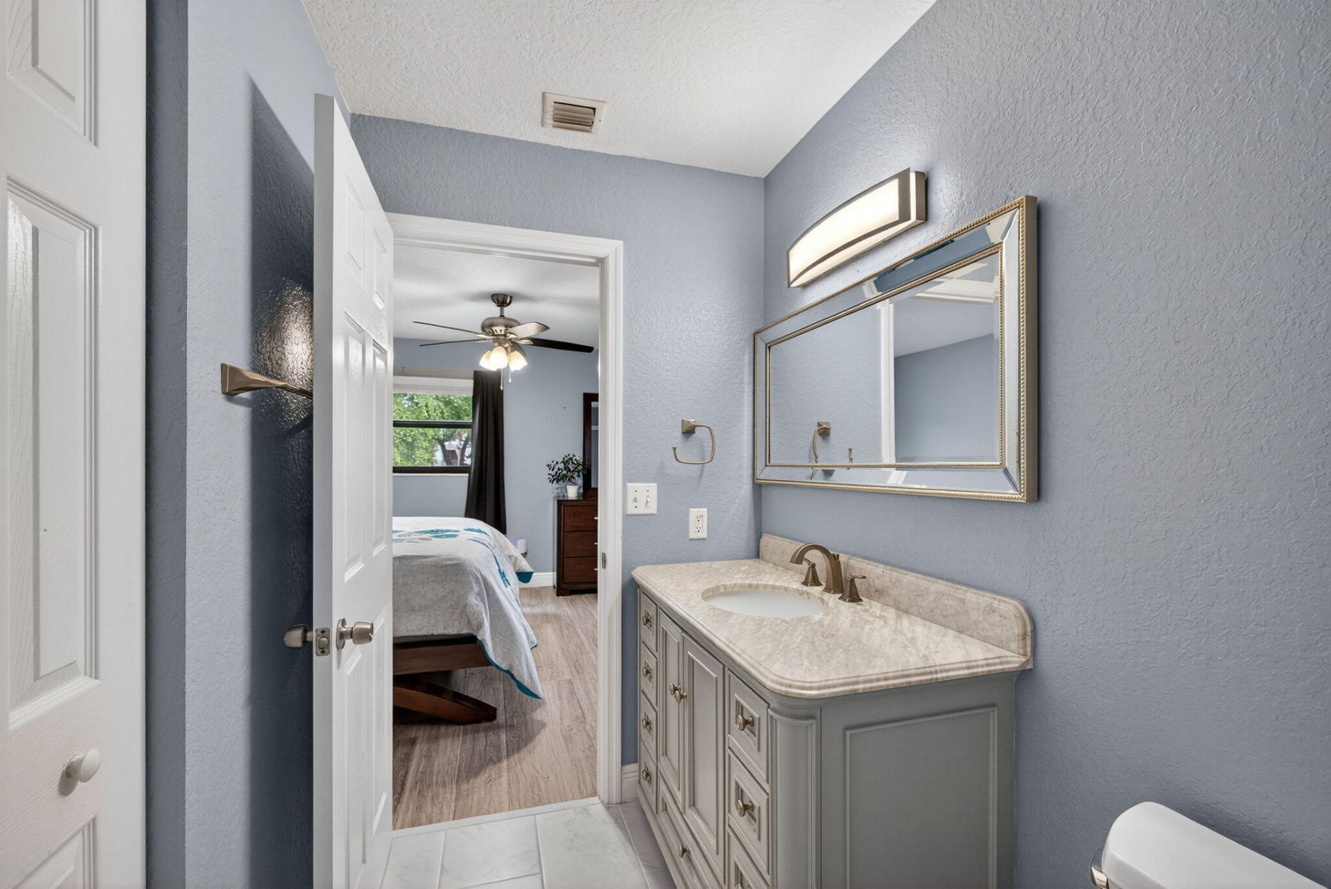 2399 Lena Lane, West Palm Beach, FL 33415 Photo