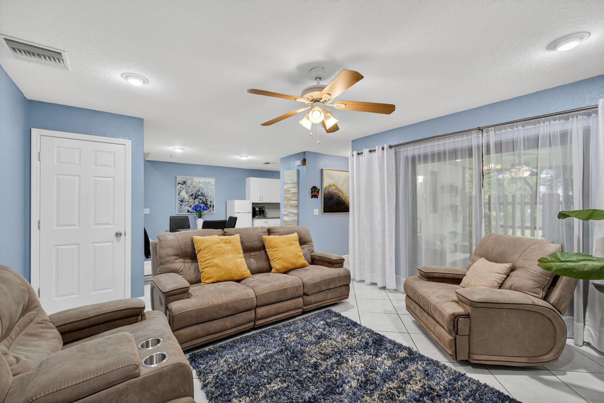 2399 Lena Lane, West Palm Beach, FL 33415 Photo