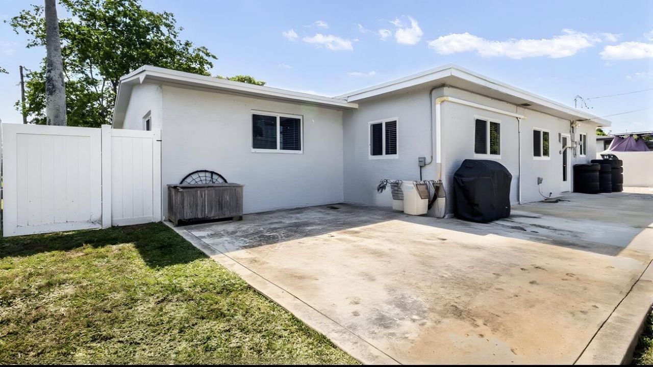 542 NW 47th Avenue, Plantation, FL 33317 Photo