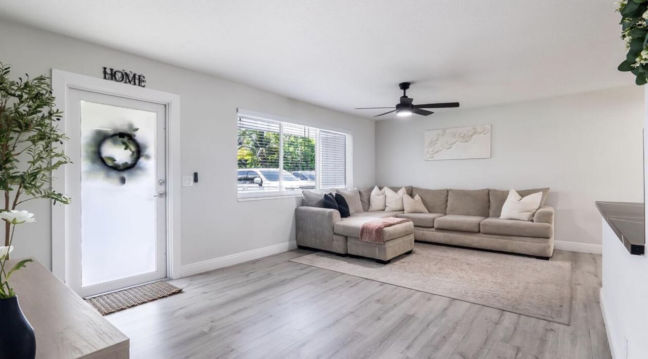 542 NW 47th Avenue, Plantation, FL 33317 Photo