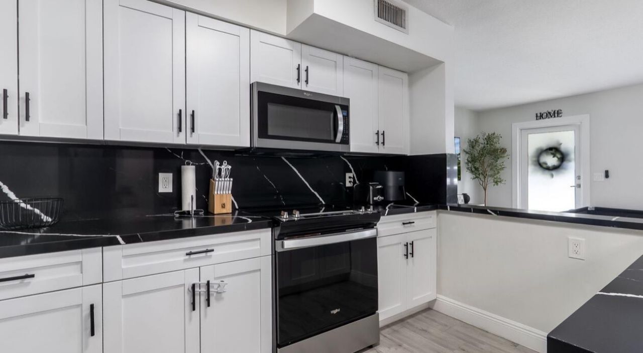 542 NW 47th Avenue, Plantation, FL 33317 Photo