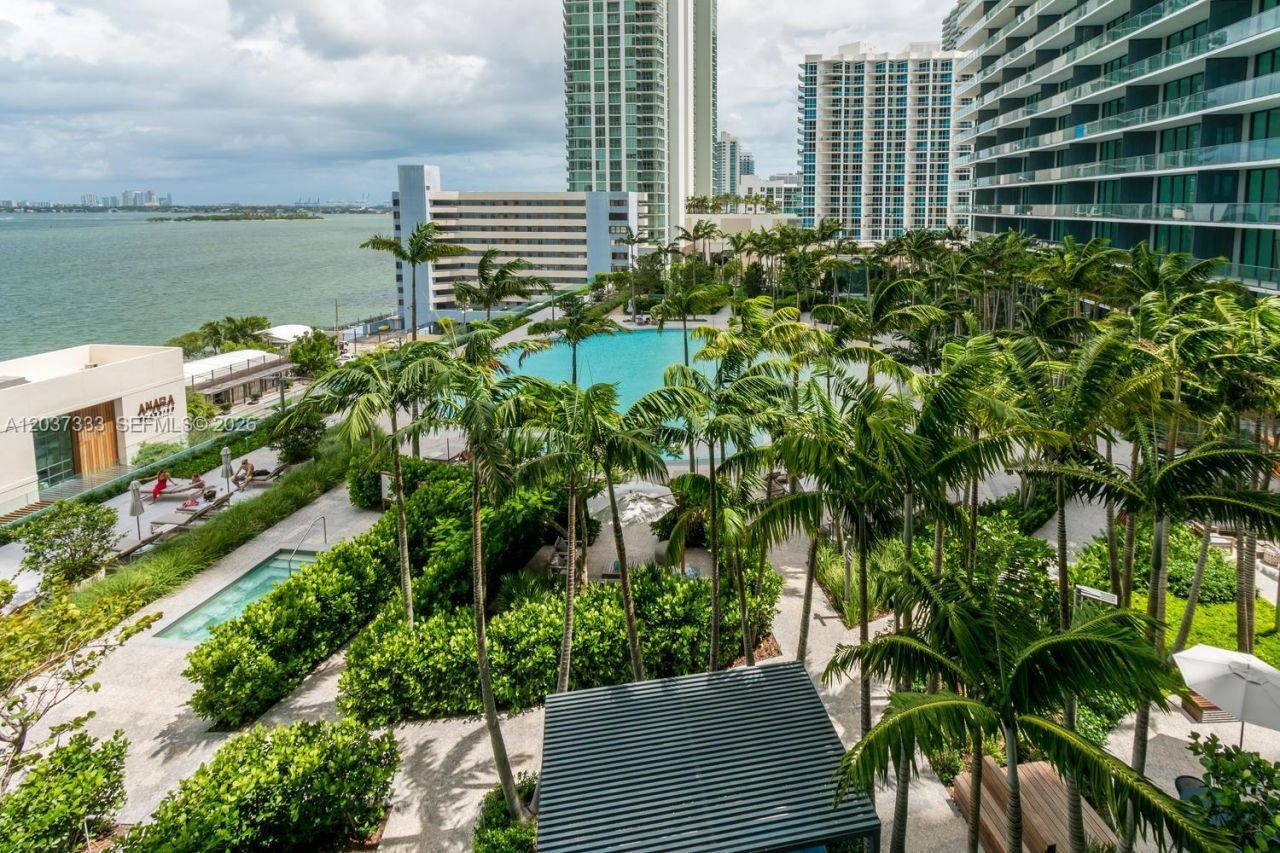 650 NE 32nd St , Unit 805, Miami, FL 33137 Photo