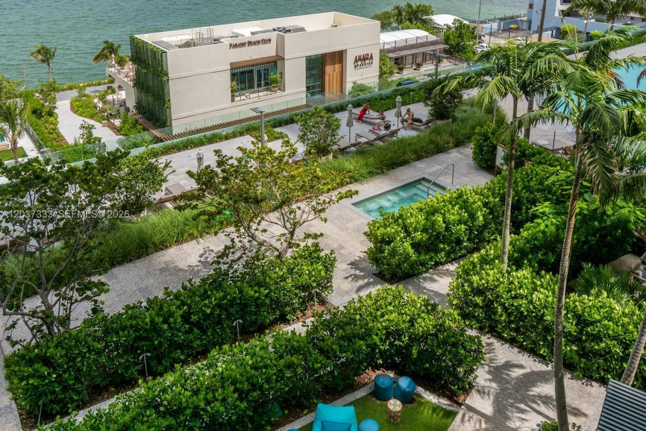 650 NE 32nd St , Unit 805, Miami, FL 33137 Photo
