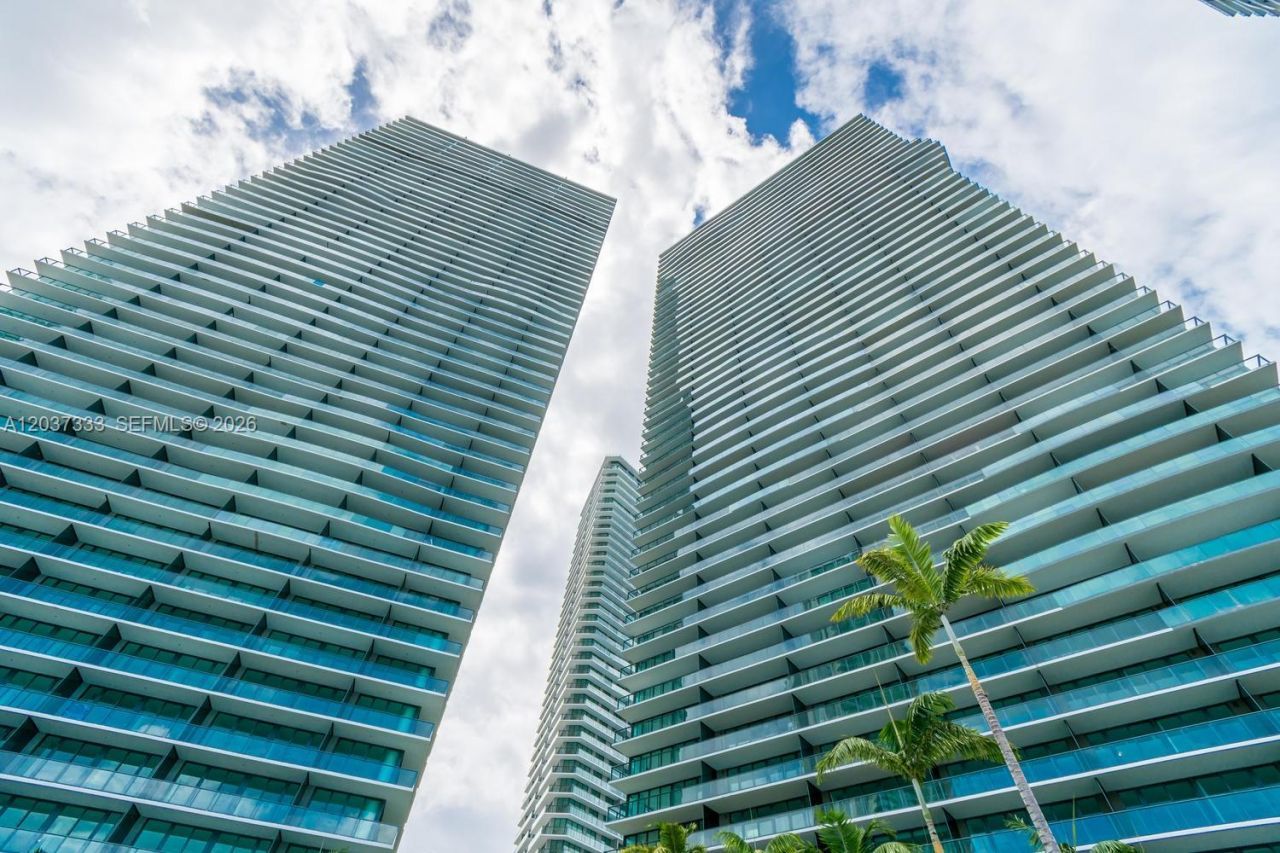 650 NE 32nd St , Unit 805, Miami, FL 33137 Photo