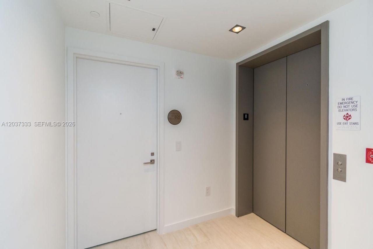 650 NE 32nd St , Unit 805, Miami, FL 33137 Photo