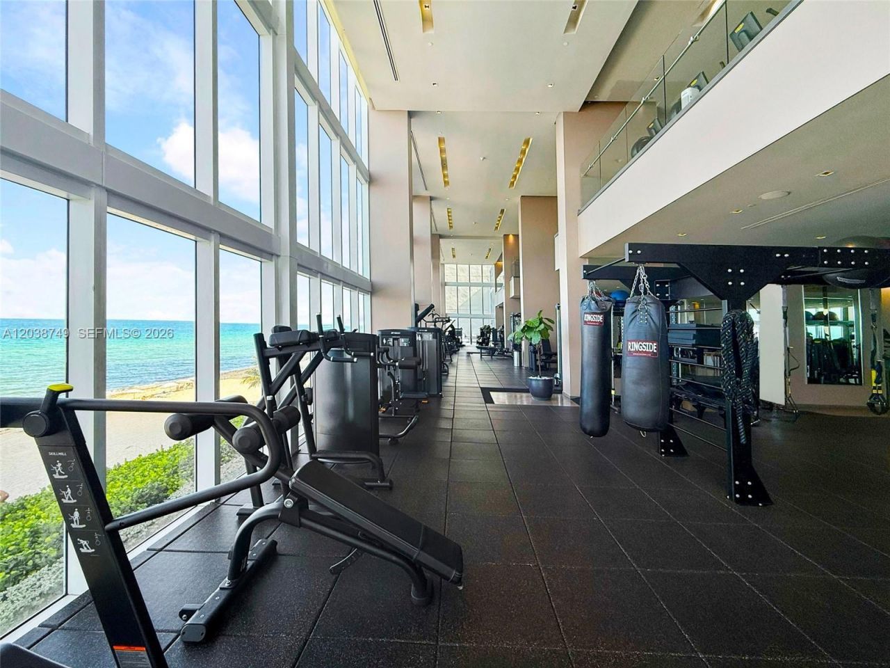 1850 S Ocean Dr, Unit 405, Hallandale Beach, FL 33009 Photo