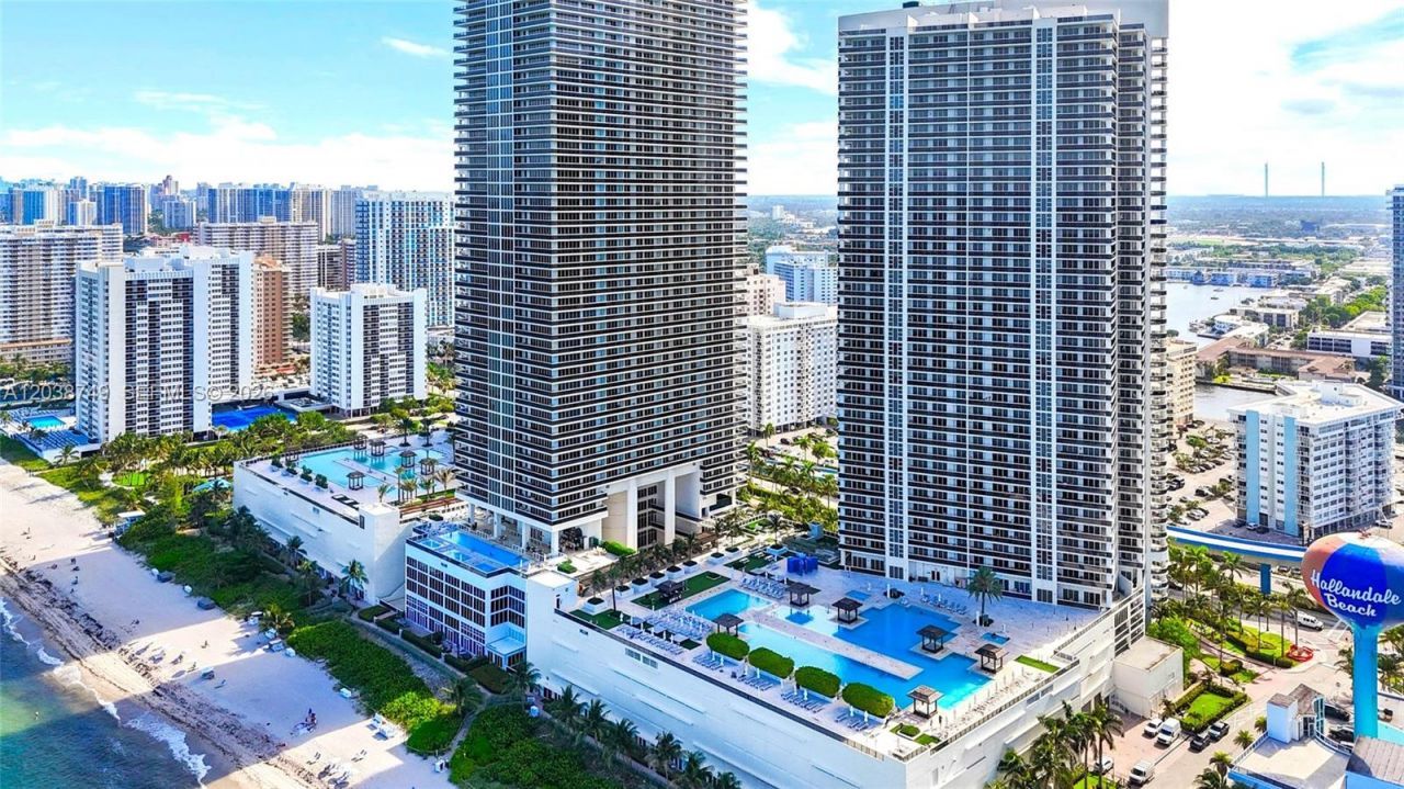 1850 S Ocean Dr, Unit 405, Hallandale Beach, FL 33009 Photo