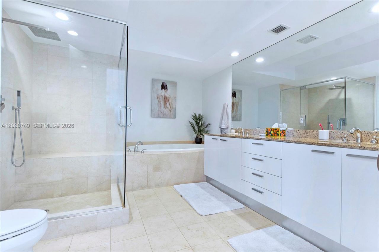 1850 S Ocean Dr, Unit 405, Hallandale Beach, FL 33009 Photo