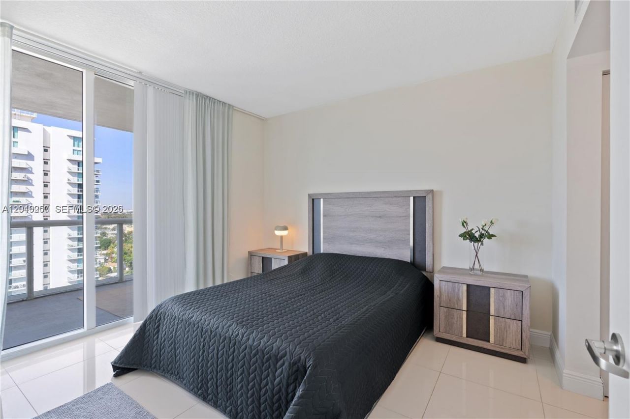 1871 NW S River Dr , Unit 1804, Miami, FL 33125 Photo