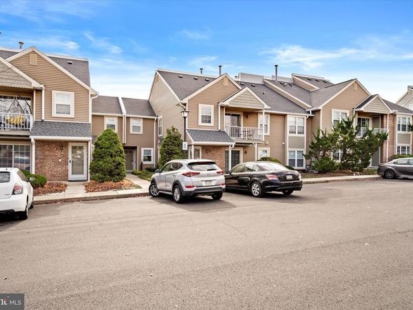 1609 SOCIETY PLACE, NEWTOWN, PA 18940