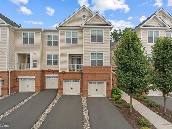 23235 MILLTOWN KNOLL SQUARE, Unit 107, ASHBURN, VA 20148