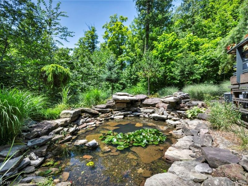 35550 Hanna Road, Willoughby Hills, OH 44094 Photo 10