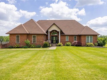 10181 Francis Road , Batavia, NY 14020