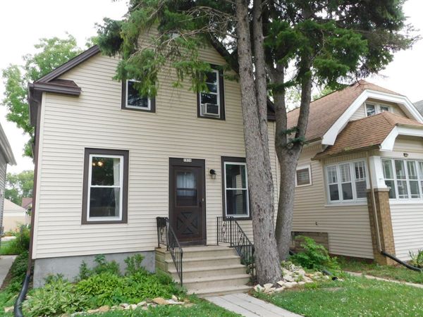 1816 S 77th St, West Allis, WI 53214
