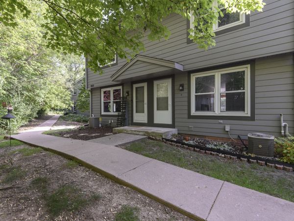 1823 Paramount Dr, Unit C, Waukesha, WI 53186