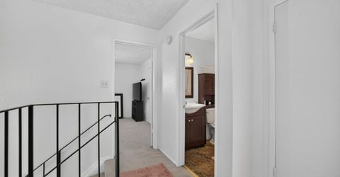4221 Brookfield Dr, Sacramento, CA 95823 Photo