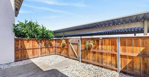 4221 Brookfield Dr, Sacramento, CA 95823 Photo