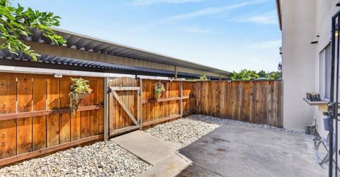 4221 Brookfield Dr, Sacramento, CA 95823 Photo