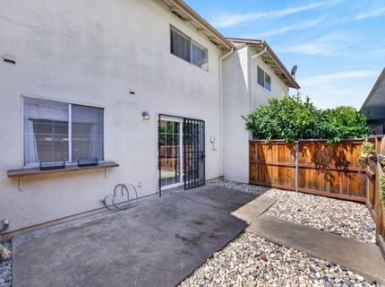 4221 Brookfield Dr, Sacramento, CA 95823 Photo