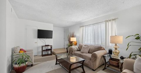 4221 Brookfield Dr, Sacramento, CA 95823 Photo