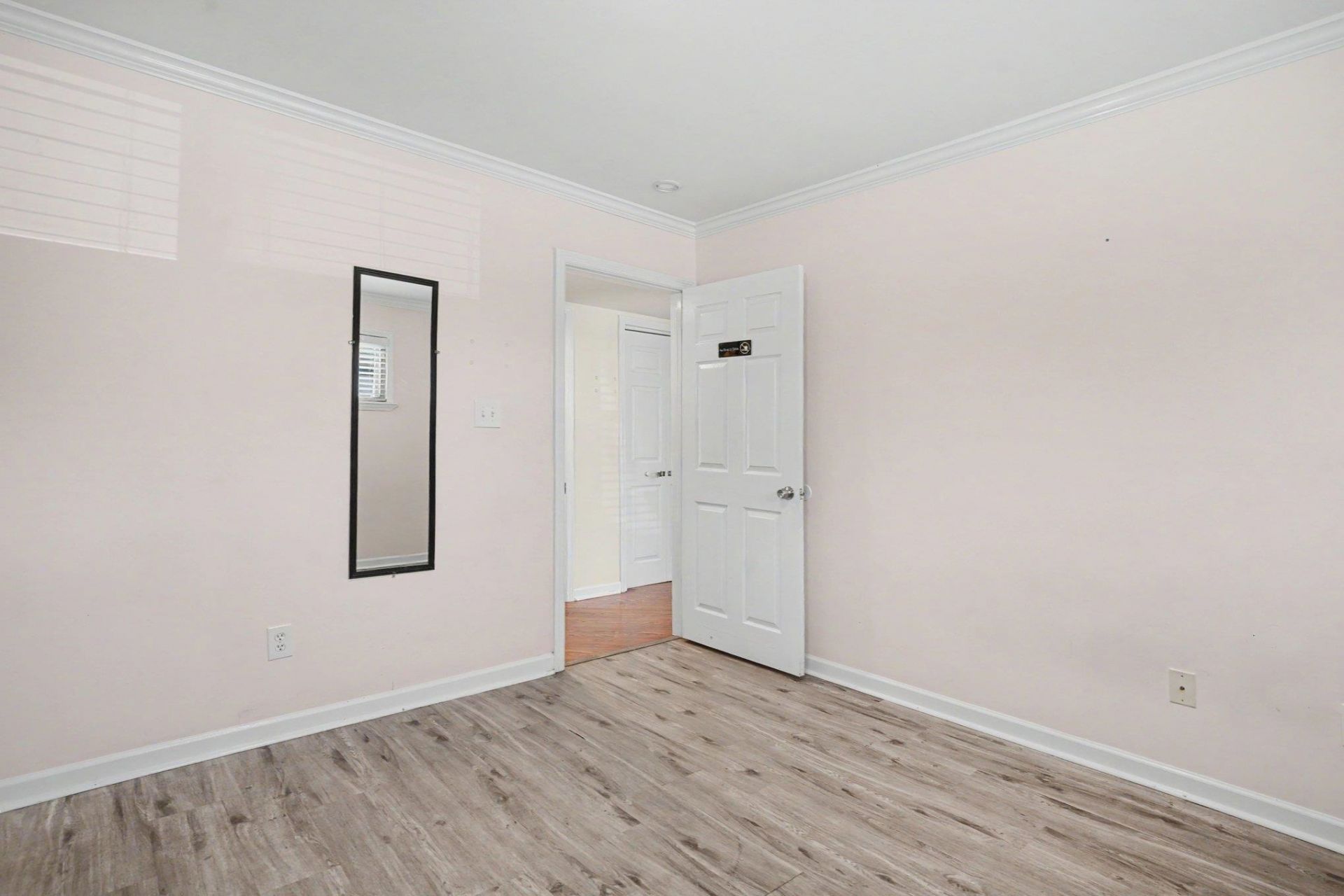 2000 Greens Blvd. Photo 16