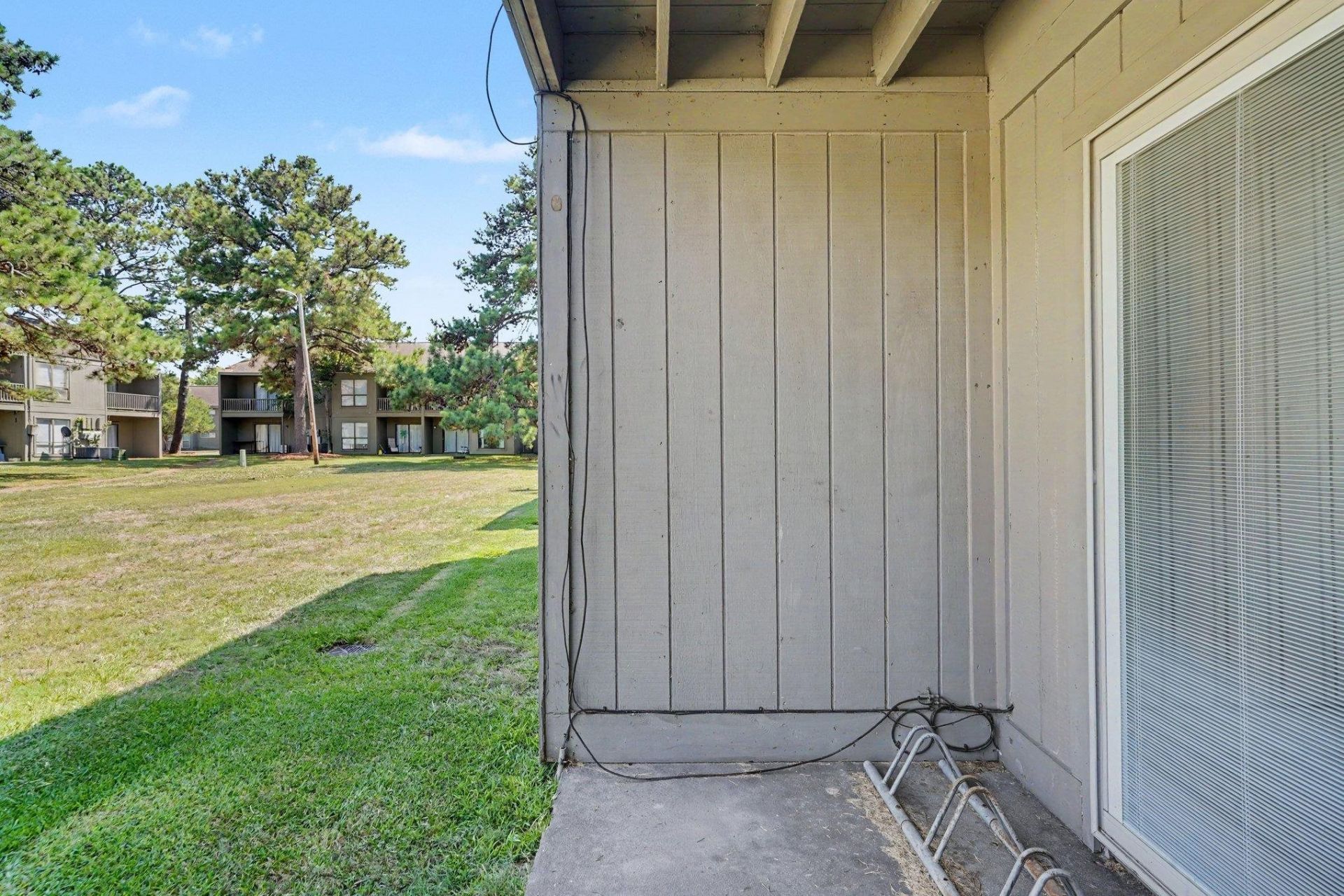 2000 Greens Blvd. Photo 19