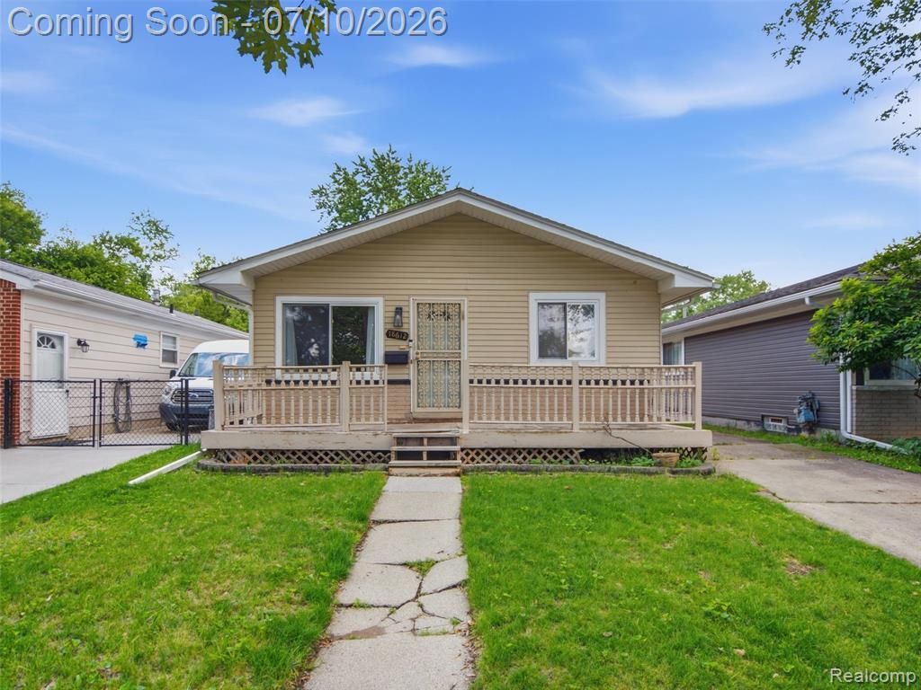 18612 Kinloch, Redford Township, MI 48240 Main Photo