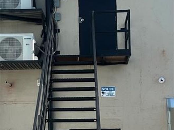 102 E Broadway Street, Unit B, Lexington, OK 73051