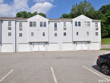 13 Valley, Unit 13, New Milford, CT 06776