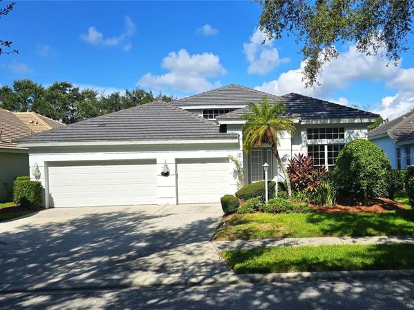 8427 SAILING LOOP, LAKEWOOD RANCH, FL 34202