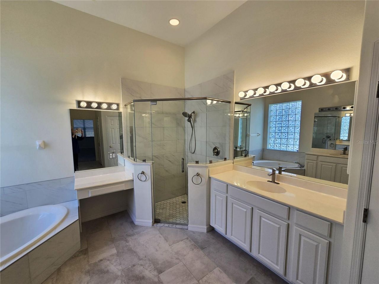 8427 Sailing Loop, Lakewood Ranch, FL 34202 Photo