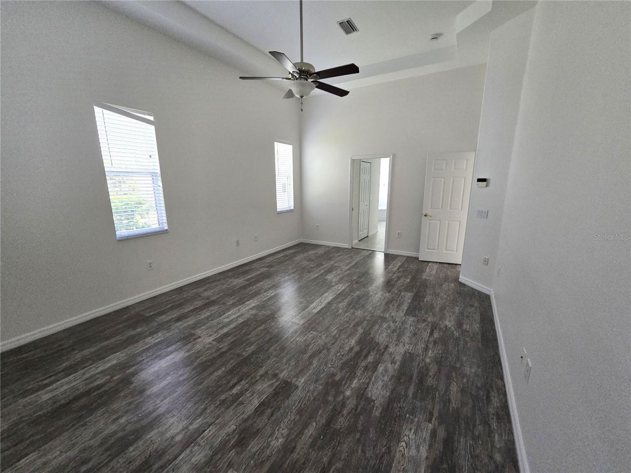 8427 Sailing Loop, Lakewood Ranch, FL 34202 Photo