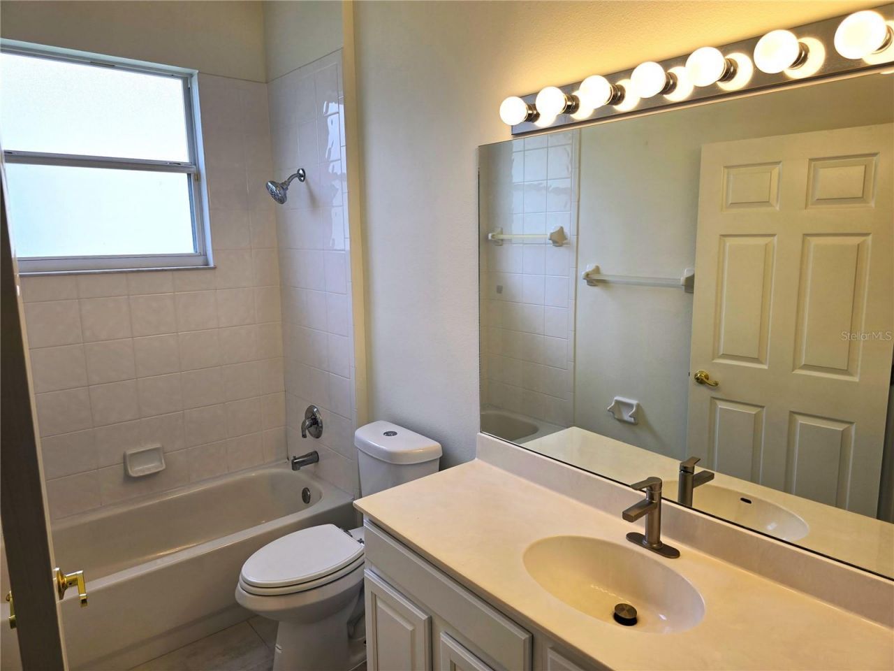 8427 Sailing Loop, Lakewood Ranch, FL 34202 Photo