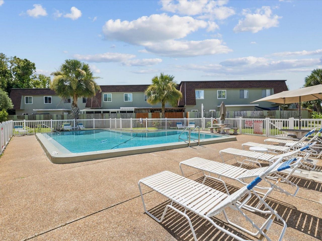 1308 70th Street N, Saint Petersburg, FL 33710 Photo