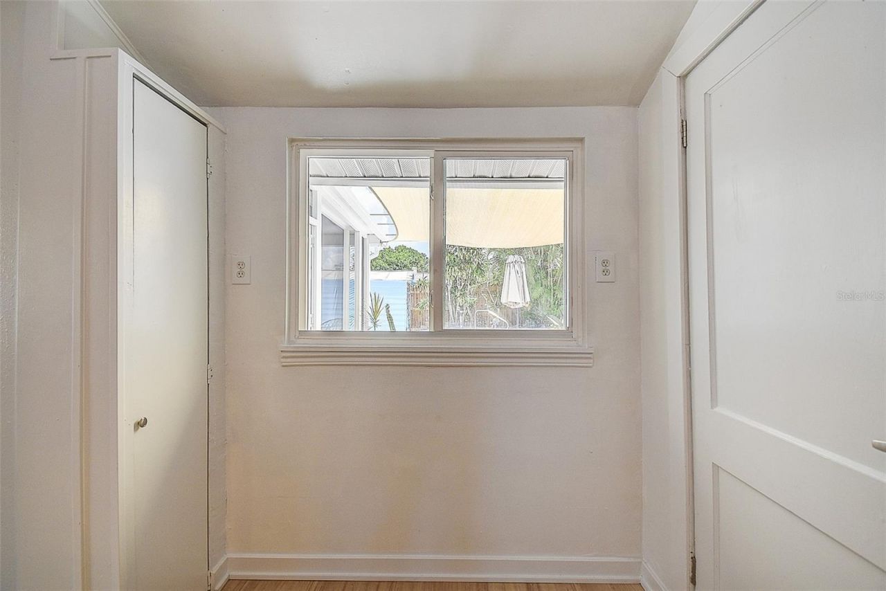1509 Canterbury Road N, Saint Petersburg, FL 33710 Photo