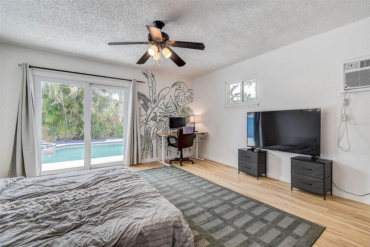 1509 Canterbury Road N, Saint Petersburg, FL 33710 Photo