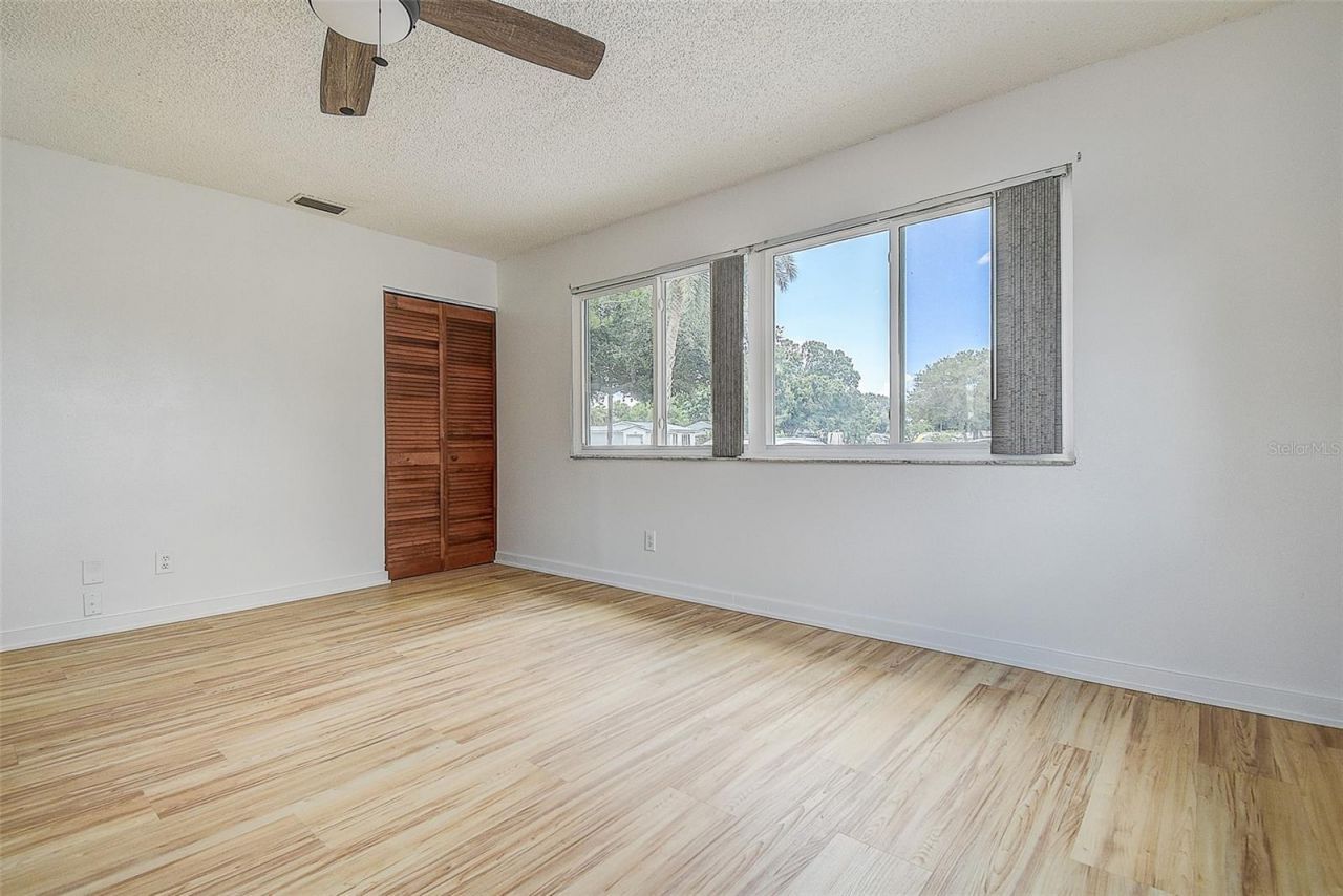 1509 Canterbury Road N, Saint Petersburg, FL 33710 Photo