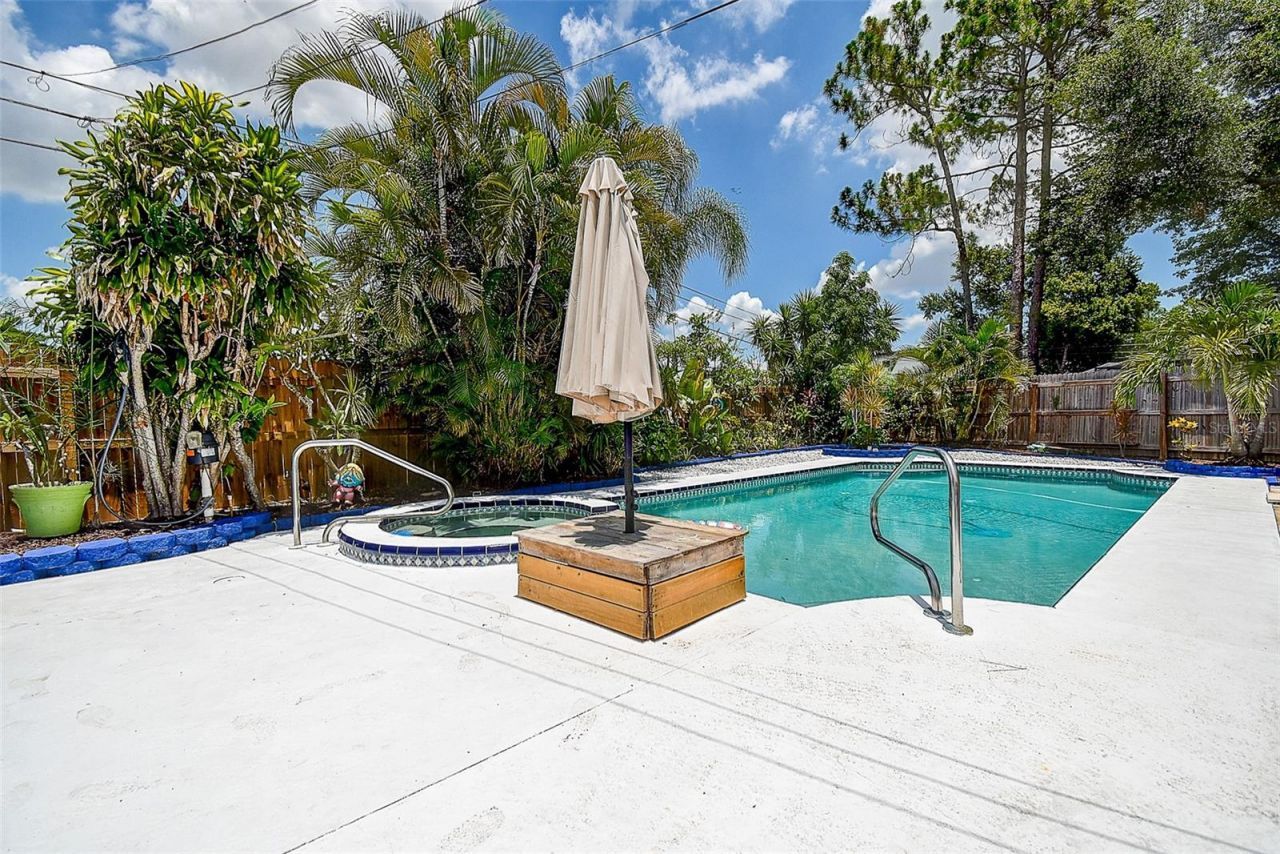 1509 Canterbury Road N, Saint Petersburg, FL 33710 Photo