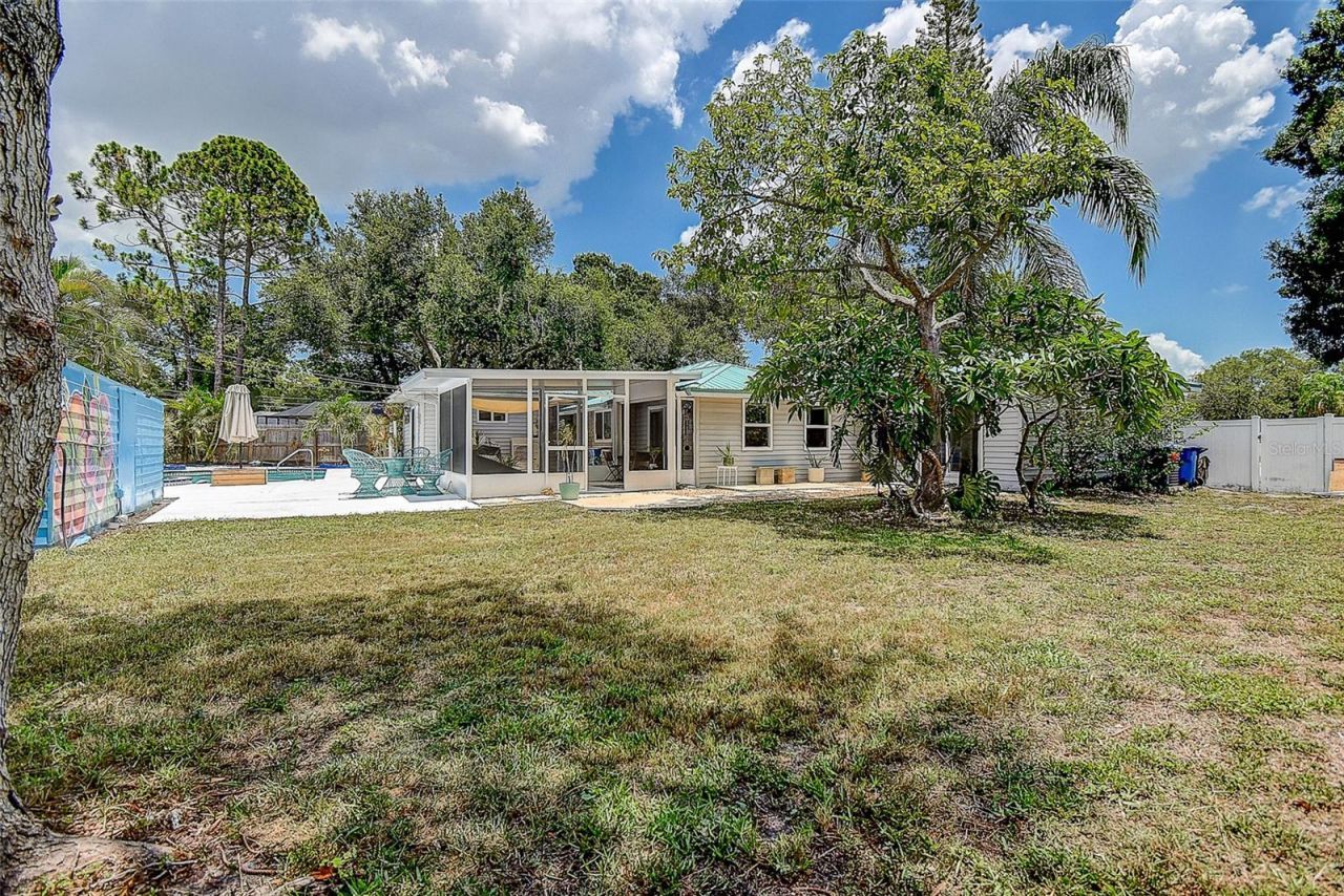 1509 Canterbury Road N, Saint Petersburg, FL 33710 Photo