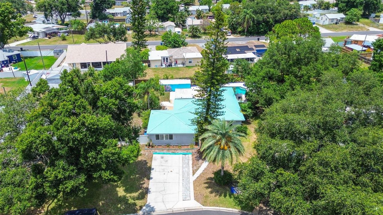 1509 Canterbury Road N, Saint Petersburg, FL 33710 Photo