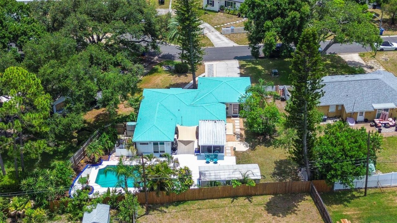 1509 Canterbury Road N, Saint Petersburg, FL 33710 Photo